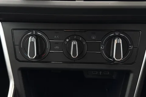 MJ23EZA Volkswagen Polo 1.0 TSI Life 5dr DSG **PARKING SENSORS** Thumbnail #23