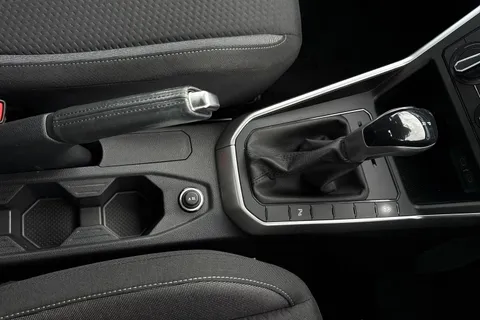 MJ23EZA Volkswagen Polo 1.0 TSI Life 5dr DSG **PARKING SENSORS** Thumbnail #24