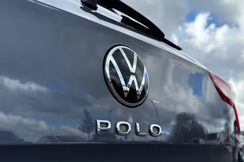 MJ23EZA Volkswagen Polo 1.0 TSI Life 5dr DSG **PARKING SENSORS** Thumbnail #29