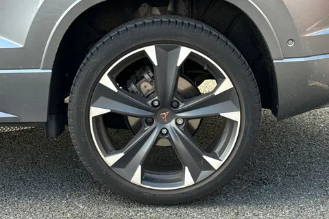 13 of 49 for CUPRA Ateca 1.5 EcoTSI V2 DSG Euro 6 (s/s) 5dr