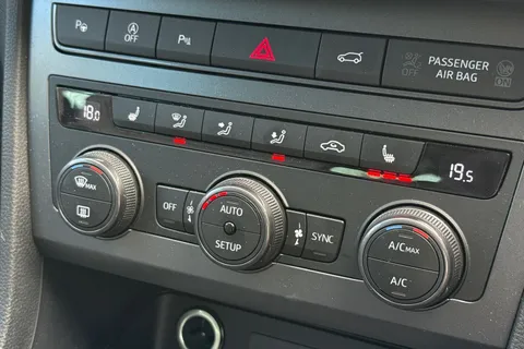 20 of 49 for CUPRA Ateca 1.5 EcoTSI V2 DSG Euro 6 (s/s) 5dr