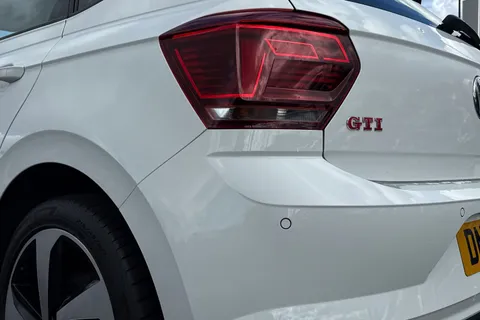 DN20CCE Volkswagen Polo 2.0 TSI GTI 5dr DSG Thumbnail #9