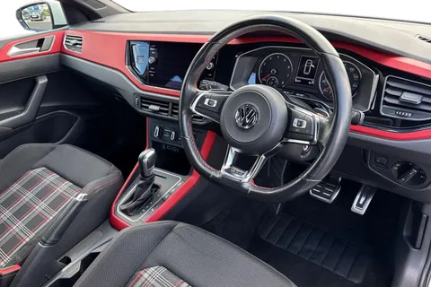 DN20CCE Volkswagen Polo 2.0 TSI GTI 5dr DSG Thumbnail #15