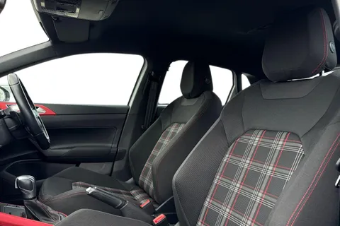 DN20CCE Volkswagen Polo 2.0 TSI GTI 5dr DSG Thumbnail #17
