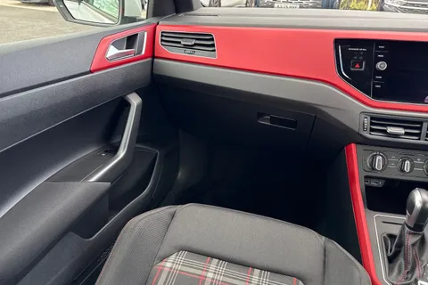 DN20CCE Volkswagen Polo 2.0 TSI GTI 5dr DSG Thumbnail #21