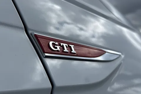 DN20CCE Volkswagen Polo 2.0 TSI GTI 5dr DSG Thumbnail #26