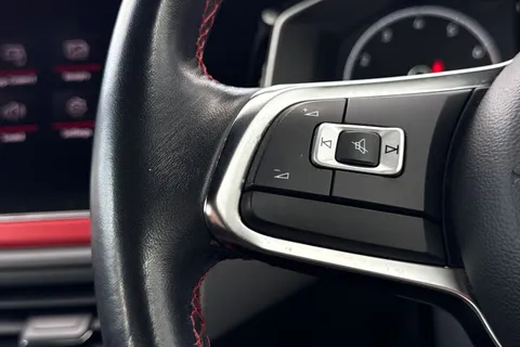 DN20CCE Volkswagen Polo 2.0 TSI GTI 5dr DSG Thumbnail #36