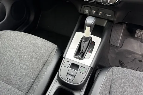 PK23OJU Honda Jazz 1.5 i-MMD Hybrid SR 5dr eCVT Thumbnail #24
