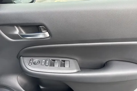 PK23OJU Honda Jazz 1.5 i-MMD Hybrid SR 5dr eCVT Thumbnail #25