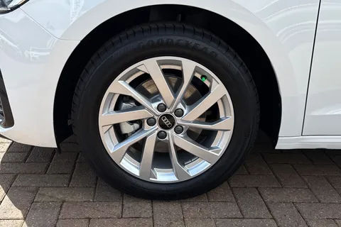 11 of 65 for Audi A1 1.0 TFSI 30 Sport Sportback Euro 6 (s/s) 5dr