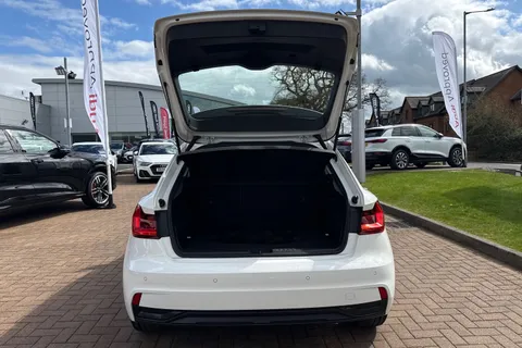 37 of 65 for Audi A1 1.0 TFSI 30 Sport Sportback Euro 6 (s/s) 5dr