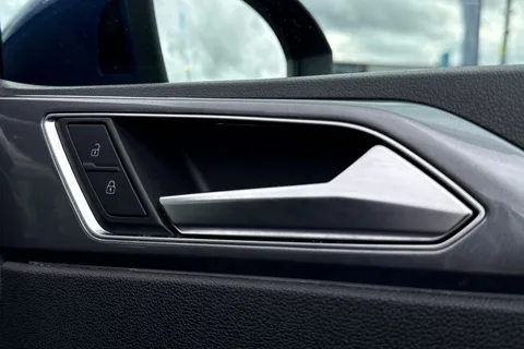 DF24HUK Volkswagen Taigo 1.0 TSI 110 Style 5dr **18' FUNCHAL ALLOYS** Thumbnail #33