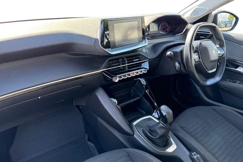 KO69XTG PEUGEOT 208 1.2 PureTech Active Euro 6 (s/s) 5dr Thumbnail #16