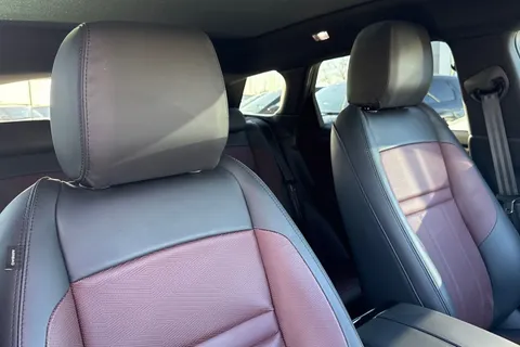 KK24CDY Land Rover Range Rover Evoque 1.5 P270e Dynamic HSE 5dr Thumbnail #23