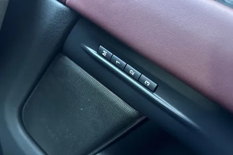 KK24CDY Land Rover Range Rover Evoque 1.5 P270e Dynamic HSE 5dr Thumbnail #27