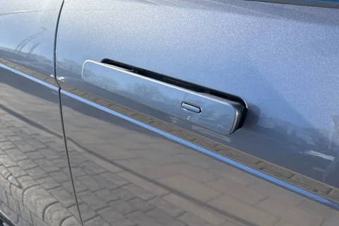 KK24CDY Land Rover Range Rover Evoque 1.5 P270e Dynamic HSE 5dr Thumbnail #31