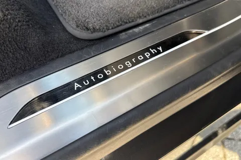 FM74RHY Land Rover Range Rover Sport 3.0 P550e Autobiography 5dr Thumbnail #35