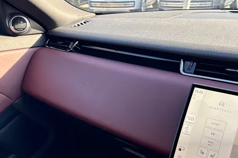 KK24CDY Land Rover Range Rover Evoque 1.5 P270e Dynamic HSE 5dr Thumbnail #49