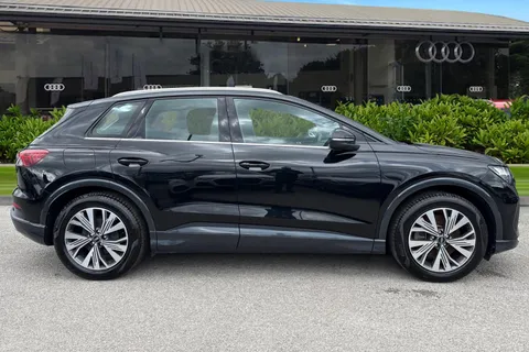 PN71NTJ Audi Q4 e-tron Q4  Sport 40 e-tron  150,00 kW Thumbnail #4