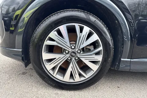 PN71NTJ Audi Q4 e-tron Q4  Sport 40 e-tron  150,00 kW Thumbnail #12