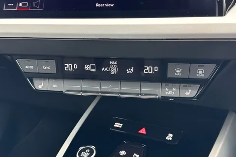 PN71NTJ Audi Q4 e-tron Q4  Sport 40 e-tron  150,00 kW Thumbnail #23