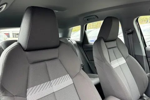 PN71NTJ Audi Q4 e-tron Q4  Sport 40 e-tron  150,00 kW Thumbnail #25