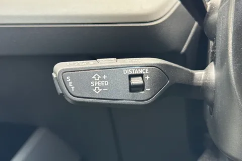 PN71NTJ Audi Q4 e-tron Q4  Sport 40 e-tron  150,00 kW Thumbnail #34