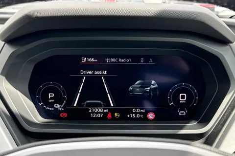 PN71NTJ Audi Q4 e-tron Q4  Sport 40 e-tron  150,00 kW Thumbnail #37