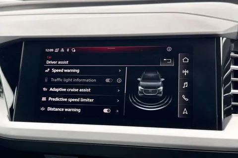 PN71NTJ Audi Q4 e-tron Q4  Sport 40 e-tron  150,00 kW Thumbnail #46