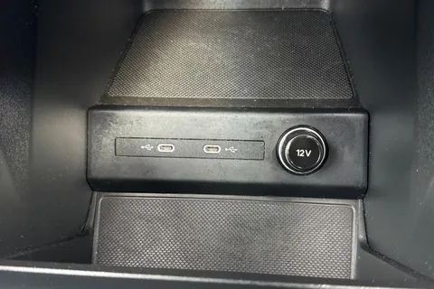 PN71NTJ Audi Q4 e-tron Q4  Sport 40 e-tron  150,00 kW Thumbnail #49