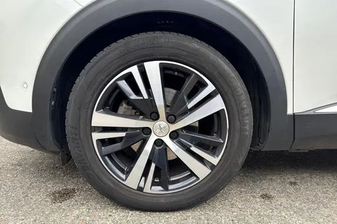 12 of 67 for PEUGEOT 3008 1.5 BlueHDi GT Line EAT Euro 6 (s/s) 5dr