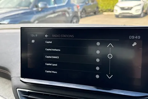 HT71LJE PEUGEOT 3008 1.2 PureTech GT Premium EAT Euro 6 (s/s) 5dr Thumbnail #47