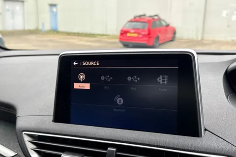 48 of 67 for PEUGEOT 3008 1.5 BlueHDi GT Line EAT Euro 6 (s/s) 5dr