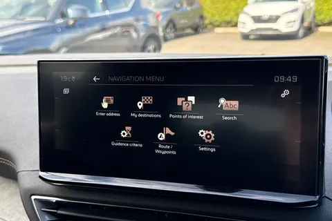 HT71LJE PEUGEOT 3008 1.2 PureTech GT Premium EAT Euro 6 (s/s) 5dr Thumbnail #51