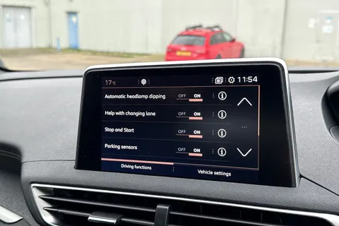 52 of 67 for PEUGEOT 3008 1.5 BlueHDi GT Line EAT Euro 6 (s/s) 5dr