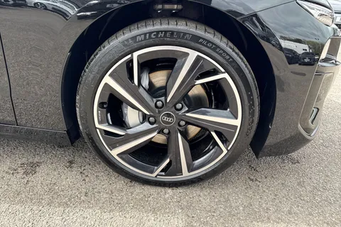  Audi A6 E-Tron Sportback 100kWh Performance Black Edition Auto 5dr Thumbnail #23