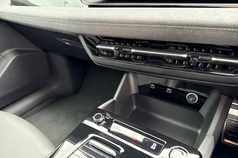  Audi A6 E-Tron Sportback 100kWh Performance Black Edition Auto 5dr Thumbnail #49