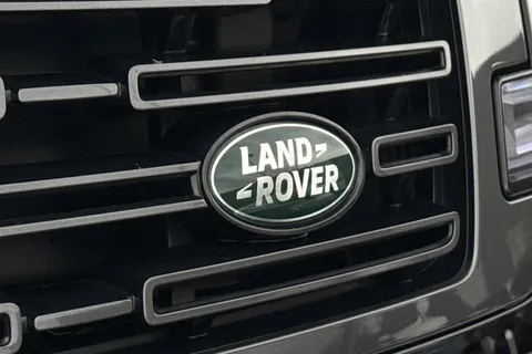 45 of 51 for Land Rover Range Rover 3.0 D300 MHEV Edition SUV 5dr Diesel Auto 4WD Euro 6 (s/s) (300 ps)