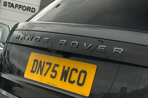 48 of 51 for Land Rover Range Rover 3.0 D300 MHEV Edition SUV 5dr Diesel Auto 4WD Euro 6 (s/s) (300 ps)