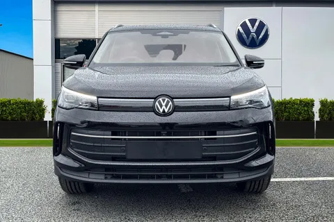  Volkswagen Tiguan 2.0 TDI Match DSG Euro 6 (s/s) 5dr Thumbnail #6