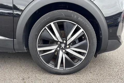 MK72WPN PEUGEOT 3008 1.2 PureTech GT Premium EAT Euro 6 (s/s) 5dr Thumbnail #11