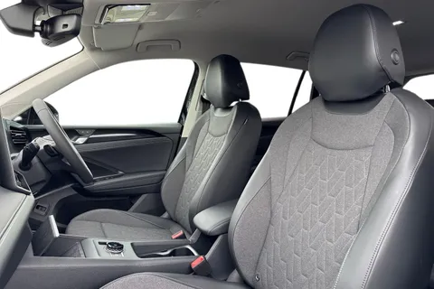  Volkswagen Tiguan 2.0 TDI Match DSG Euro 6 (s/s) 5dr Thumbnail #16