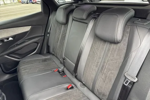 MK72WPN PEUGEOT 3008 1.2 PureTech GT Premium EAT Euro 6 (s/s) 5dr Thumbnail #20