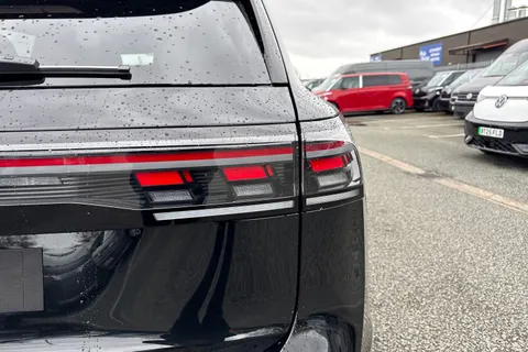  Volkswagen Tiguan 2.0 TDI Match DSG Euro 6 (s/s) 5dr Thumbnail #28