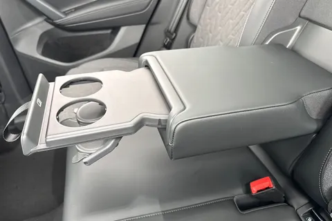  Volkswagen Tiguan 2.0 TDI Match DSG Euro 6 (s/s) 5dr Thumbnail #39