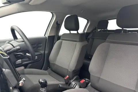 VN74GPU Citroën C3 1.2 PureTech PLUS Euro 6 (s/s) 5dr Thumbnail #12