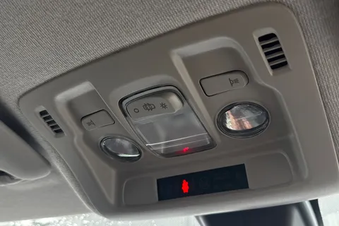 VN74GPU Citroën C3 1.2 PureTech PLUS Euro 6 (s/s) 5dr Thumbnail #37