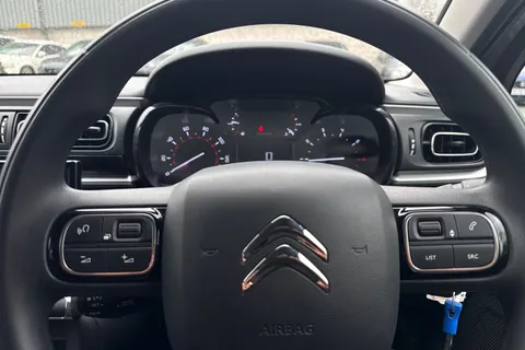 VN74GPU Citroën C3 1.2 PureTech PLUS Euro 6 (s/s) 5dr Thumbnail #39