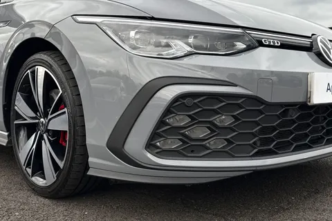 YB71SBO Volkswagen Golf 2.0 TDI 200 GTD 5dr DSG Thumbnail #9