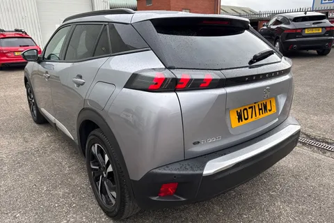 WO71HWJ PEUGEOT e-2008 50kWh Allure Premium Auto 5dr Thumbnail #8